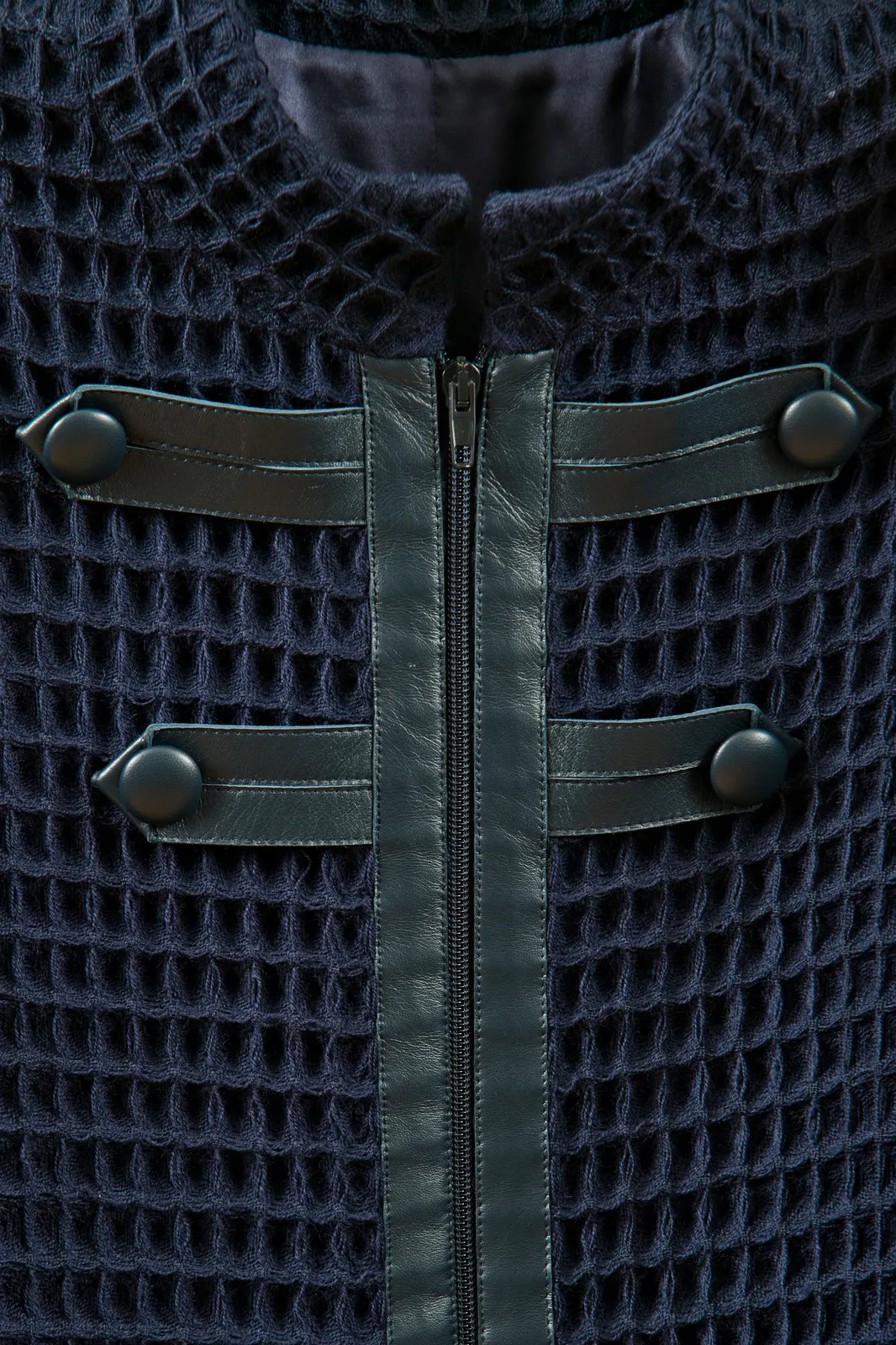 Sartorial detail T44